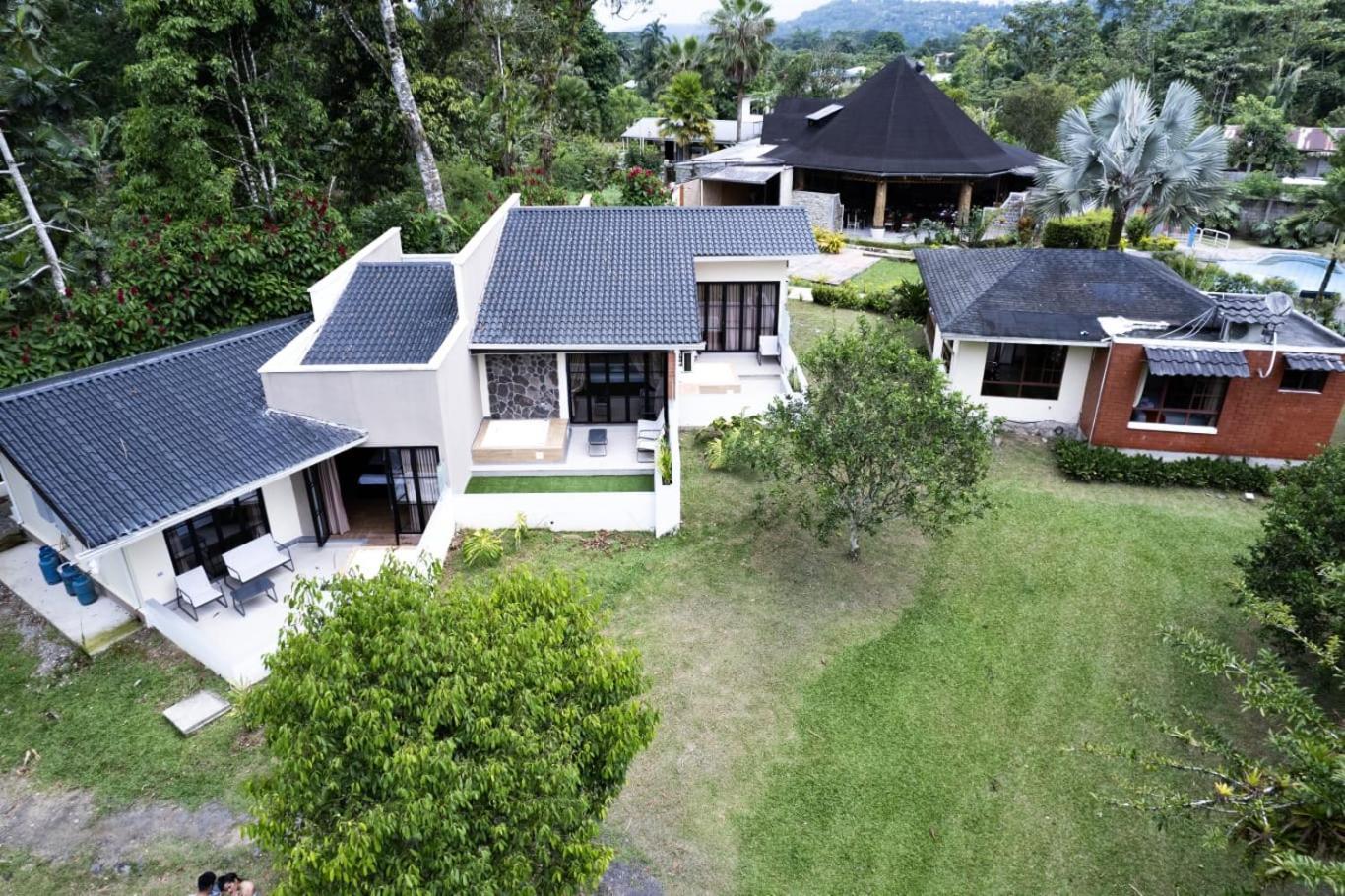 Terra Luna Lodge Tena Esterno foto